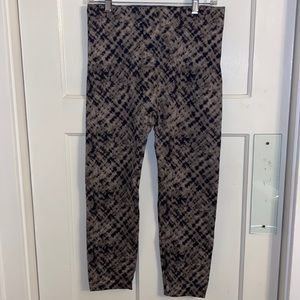 SPANX Look At Me Now Seamless Ankle Leggings Black Tan Sz L/XL